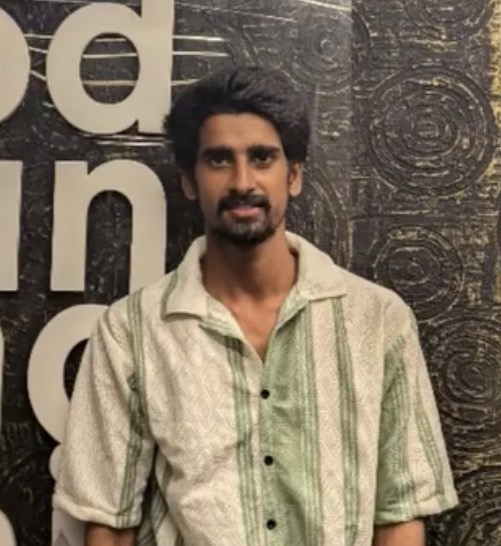 Akhil, Organizer
